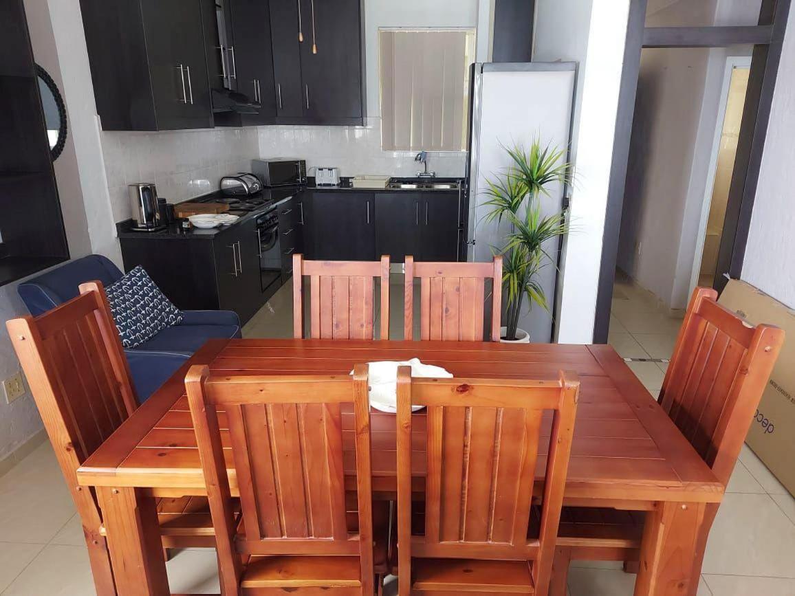 Ramsgate Beach Holiday Apartments Экстерьер фото